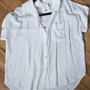 Bécool white collared shirt
